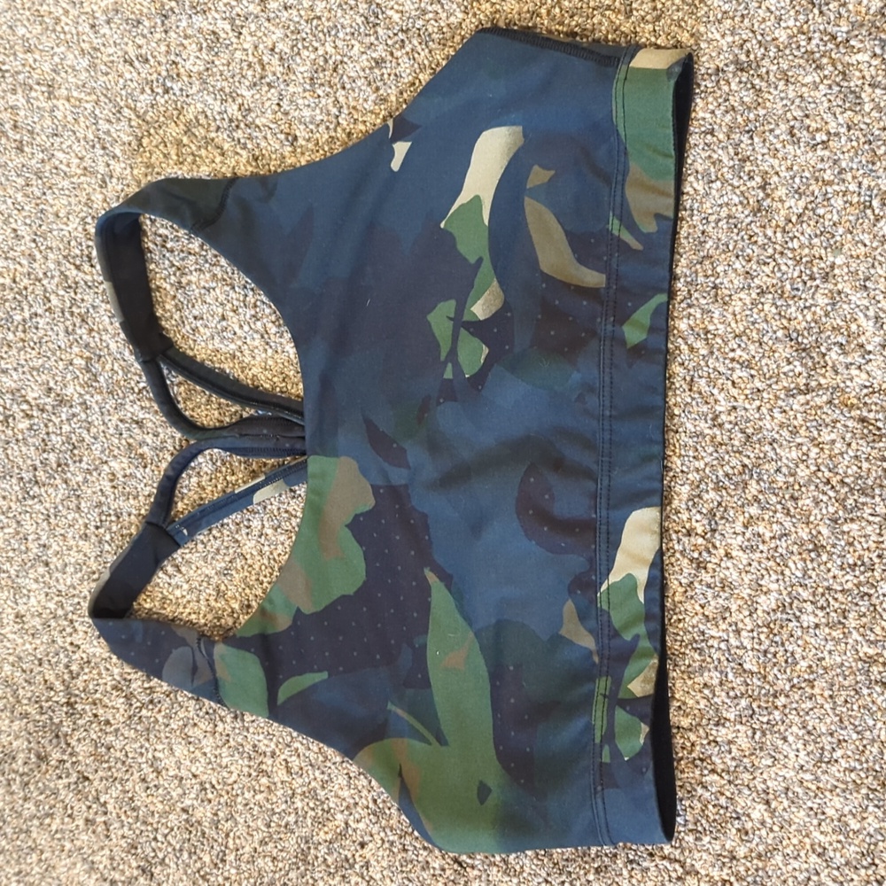 Old Navy Active Camo Black And GreenSports Bra Size Large